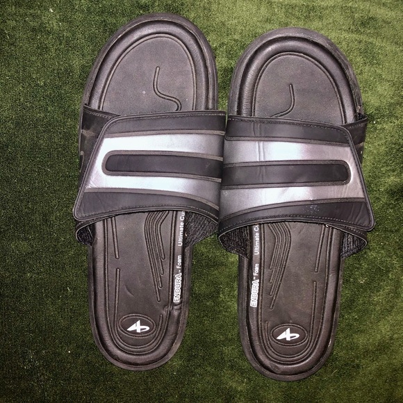 Mens Slides Sz. 11 - Picture 1 of 3